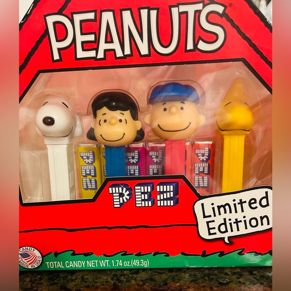 PEZ Peanuts Limited Edition Gift Set (Snoopy, Woodstock, Charlie Brown